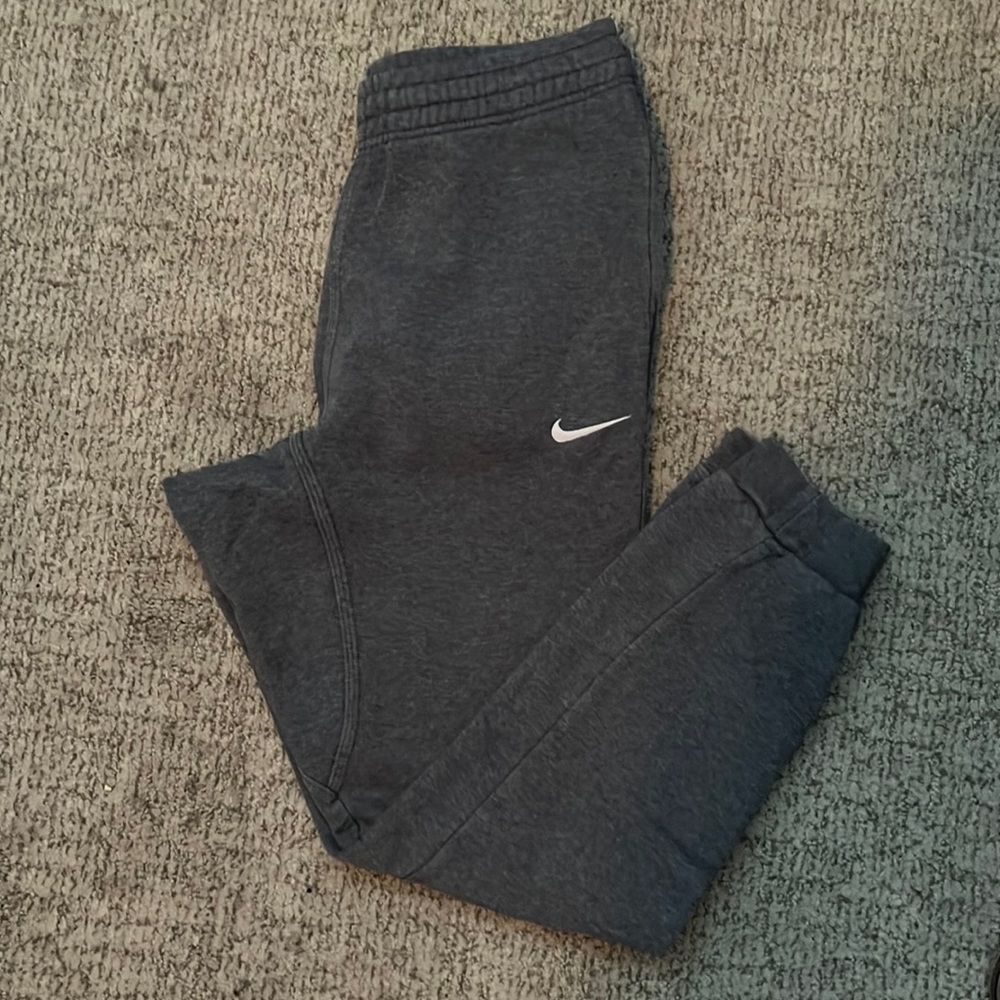 Nike joggers